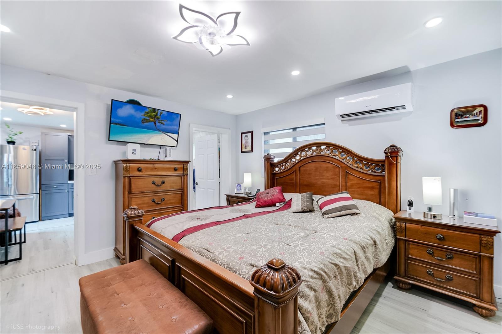 5128 Southwest 4th Street Miami, FL 33134 - Photo 14 of 26