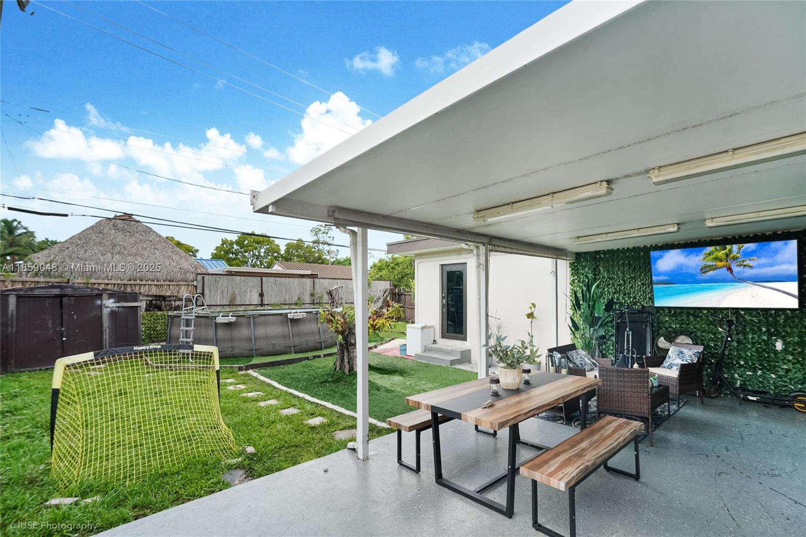 5128 Southwest 4th Street Miami, FL 33134 - Photo 23 of 26