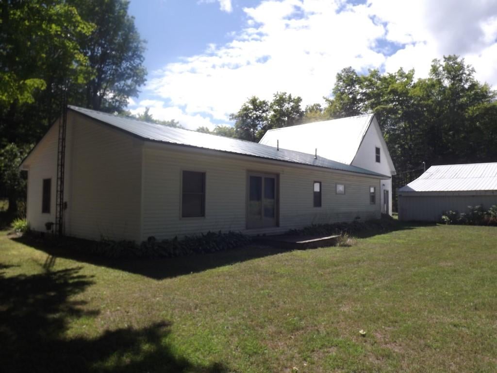 2265 Mann Road Cheboygan, MI 49721 - Photo 7 of 61 Gallery Image 7