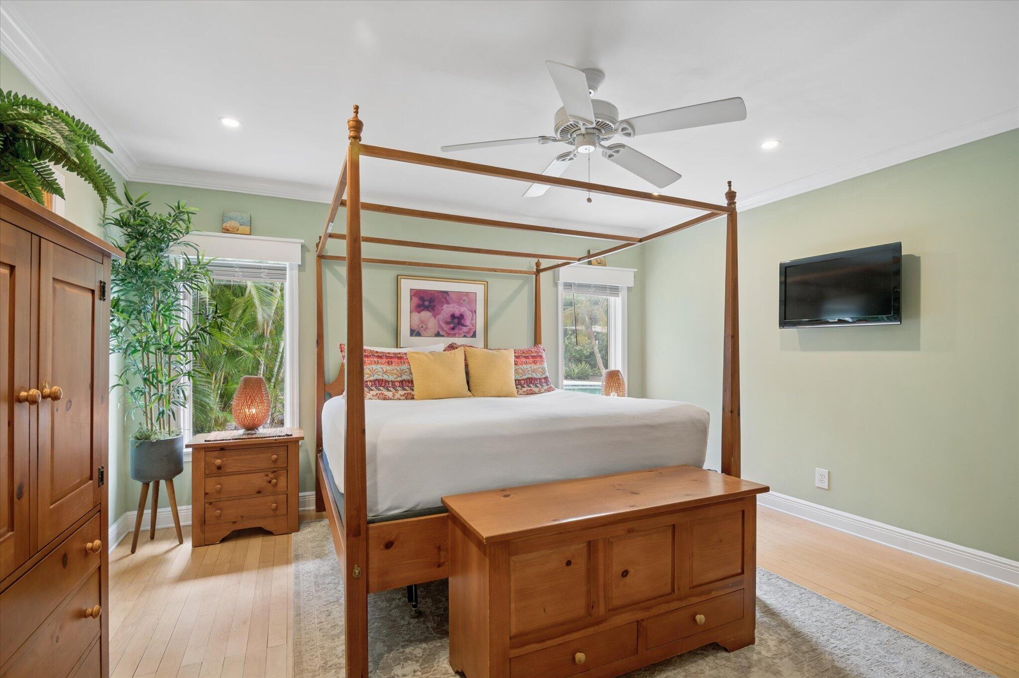 5900 Southwest 18th Street Plantation, FL 33317 - Photo 15 of 32 20-Reading-5900 SW 18th St-20