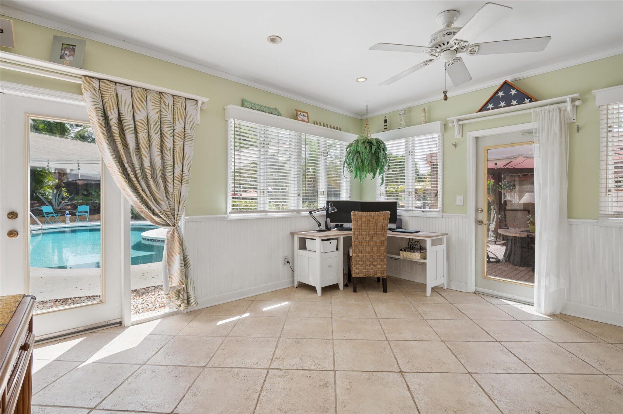 5900 Southwest 18th Street Plantation, FL 33317 - Photo 10 of 32 16-Reading-5900 SW 18th St-16