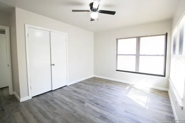 $1,895 | 434 Cosgrove Street, San Antonio, TX 78210