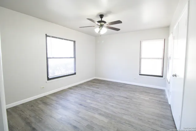 $1,895 | 434 Cosgrove Street, San Antonio, TX 78210