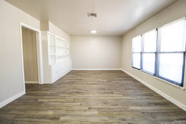 $1,895 | 434 Cosgrove Street, San Antonio, TX 78210