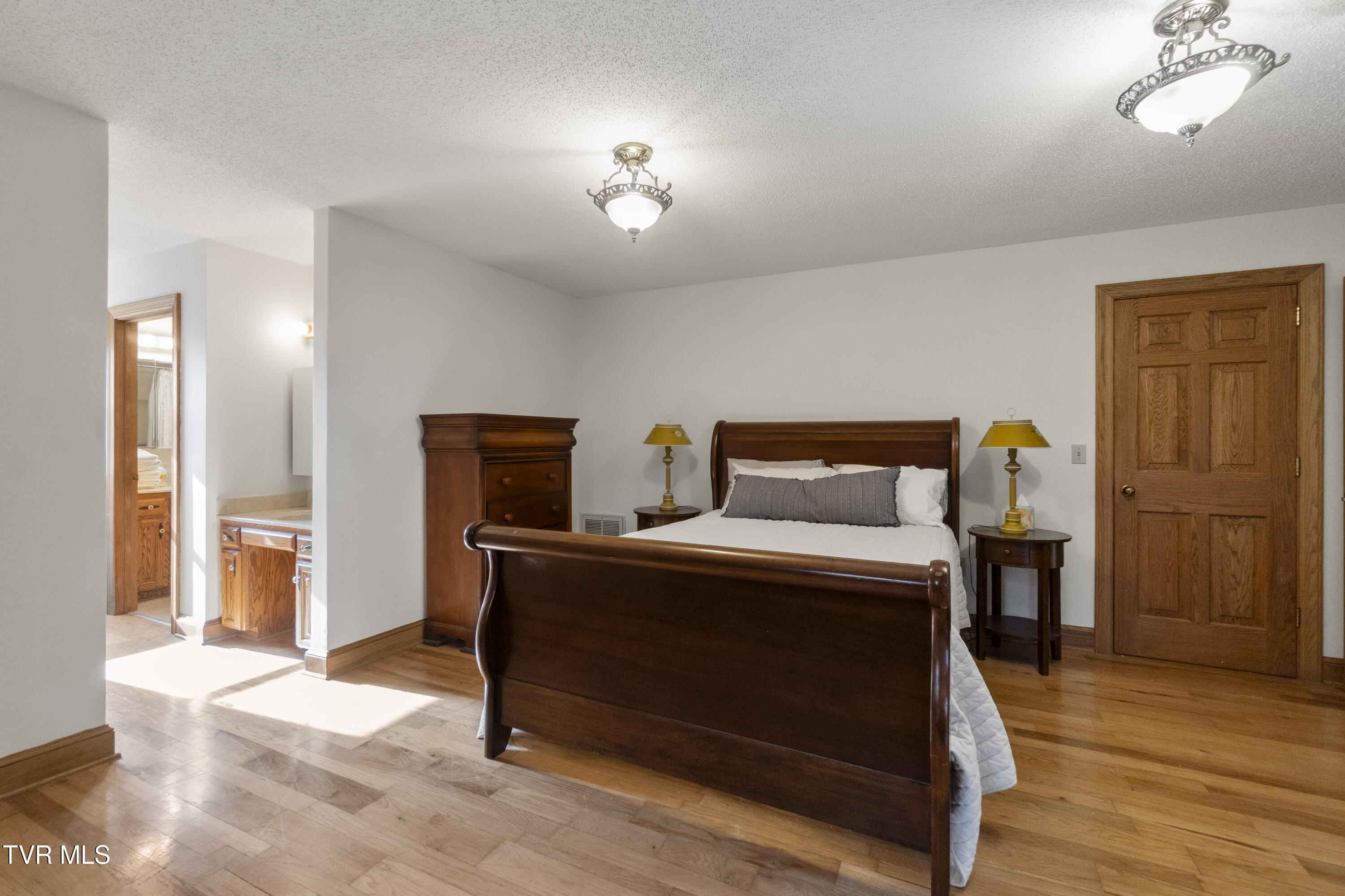 386 Fox Road Chuckey, TN 37641 - Photo 35 of 93 38
