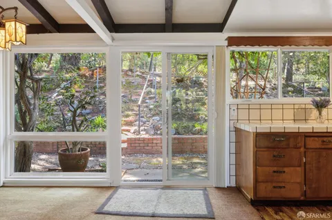 $1,295,000 | 411 Las Lomas Way, Walnut Creek, CA 94598