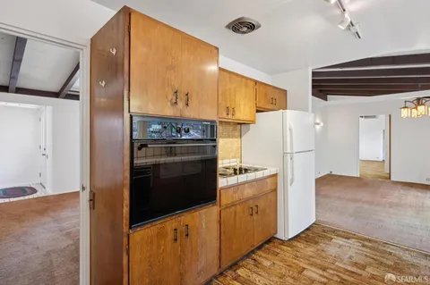 $1,295,000 | 411 Las Lomas Way, Walnut Creek, CA 94598