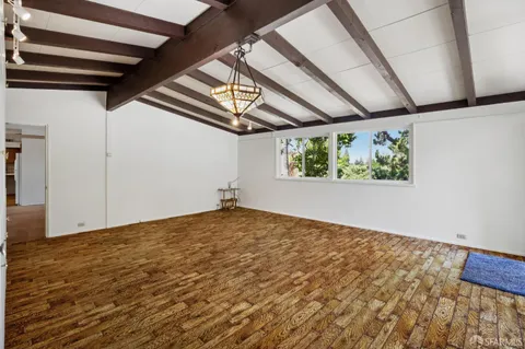 $1,295,000 | 411 Las Lomas Way, Walnut Creek, CA 94598