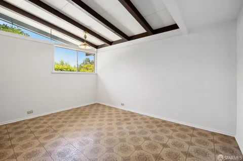 $1,295,000 | 411 Las Lomas Way, Walnut Creek, CA 94598