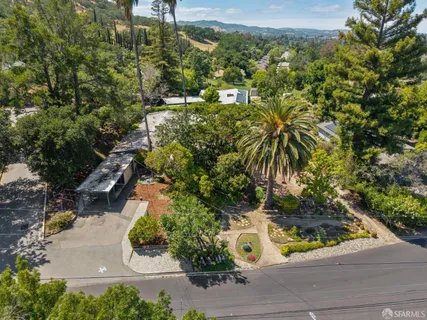$1,295,000 | 411 Las Lomas Way, Walnut Creek, CA 94598