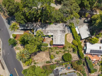 $1,295,000 | 411 Las Lomas Way, Walnut Creek, CA 94598