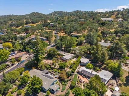 $1,295,000 | 411 Las Lomas Way, Walnut Creek, CA 94598