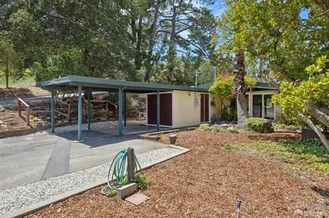 $1,295,000 | 411 Las Lomas Way, Walnut Creek, CA 94598
