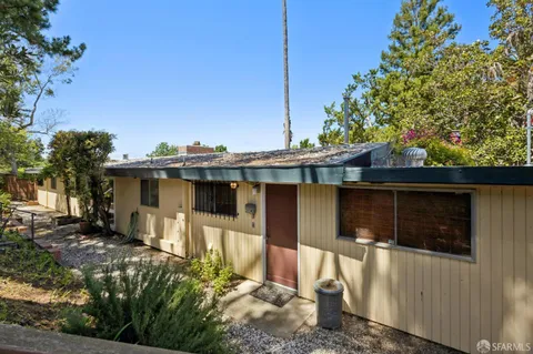 $1,295,000 | 411 Las Lomas Way, Walnut Creek, CA 94598