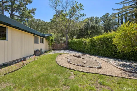 $1,295,000 | 411 Las Lomas Way, Walnut Creek, CA 94598