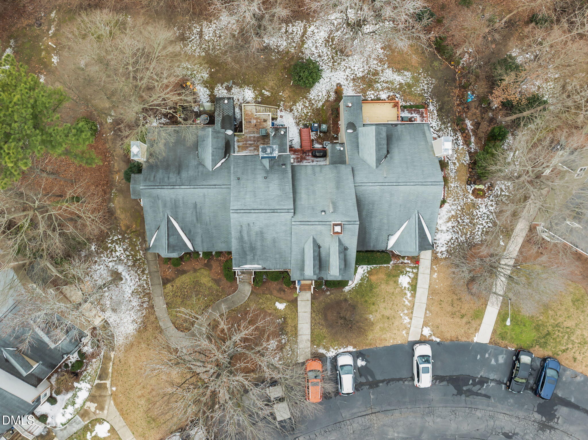 2813 Bedfordshire Court Raleigh, NC 27604 - Photo 38 of 44 an aerial view of a house with a yard