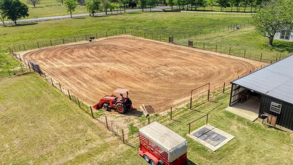 $495,000 | 1739 Farm To Market 67, Covington, TX 76636