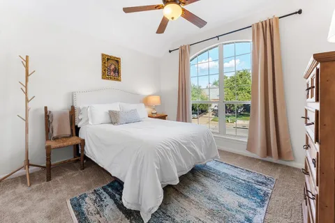 a view of entryway and hall