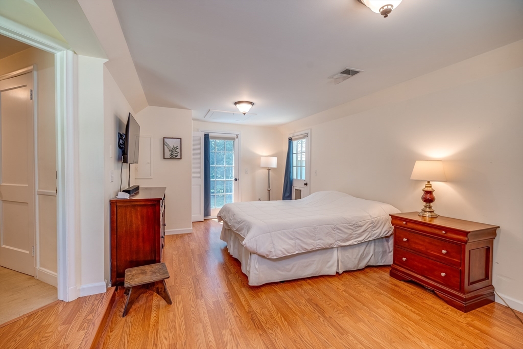 18 Plum Tree Road Amherst, MA 01002 - Photo 18 of 38