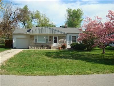2013 East Marsa Street Springfield, MO 65804 - Photo 1 of 1 Primary Photo