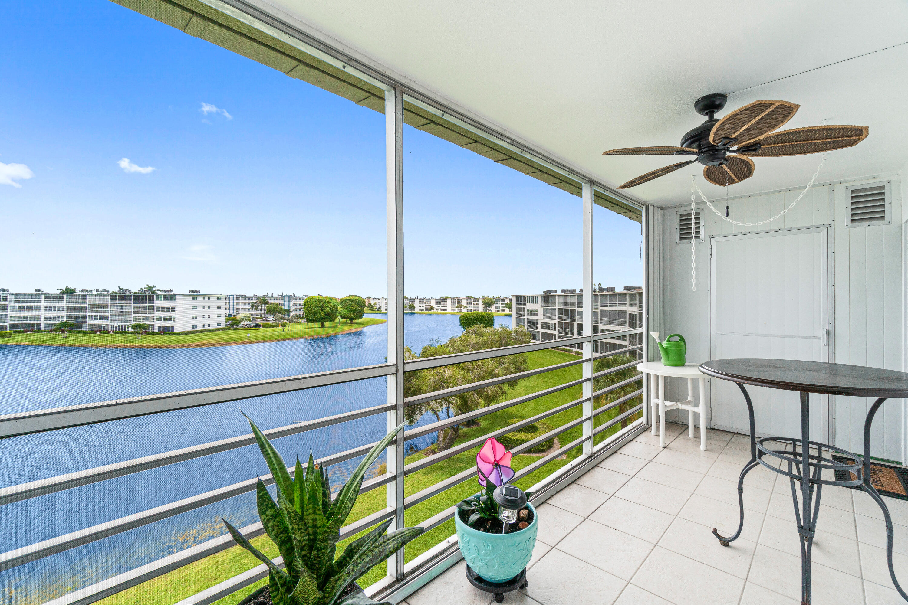 4070 Guildford East, Unit D Boca Raton, FL 33434 - Photo 21 of 32 022-4070GuilfordDr-D-BocaRaton-FL-33434-