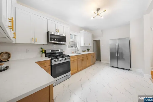 $458,000 | 155 Lincoln Place, Irvington, NJ 07111