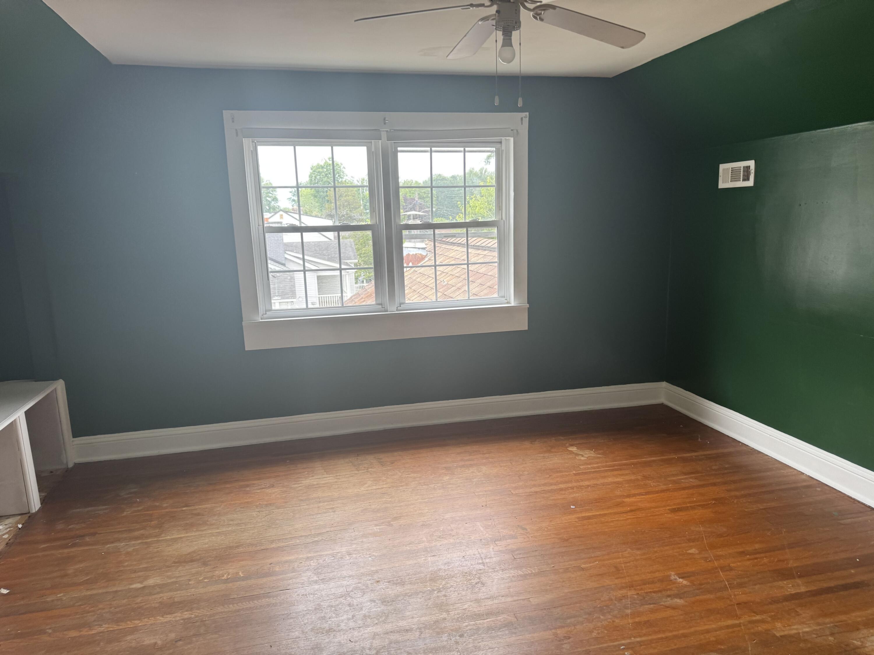 211 Crescent Road Beckley, WV 25801 - Photo 22 of 50 Gallery Image 22