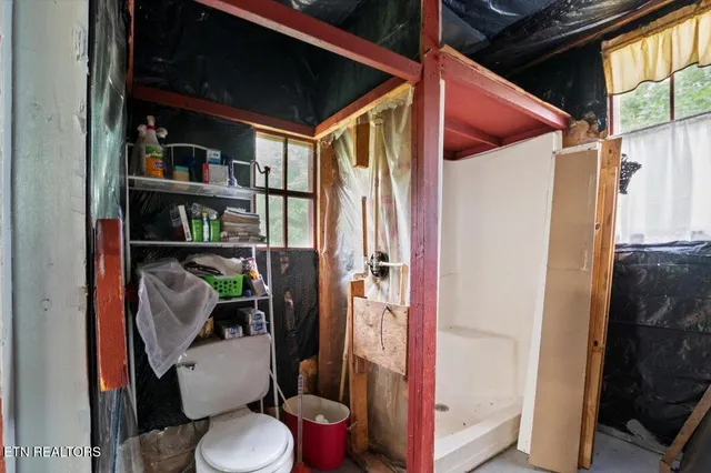 $70,000 | 157 Chestnut Circle, La Follette, TN 37766