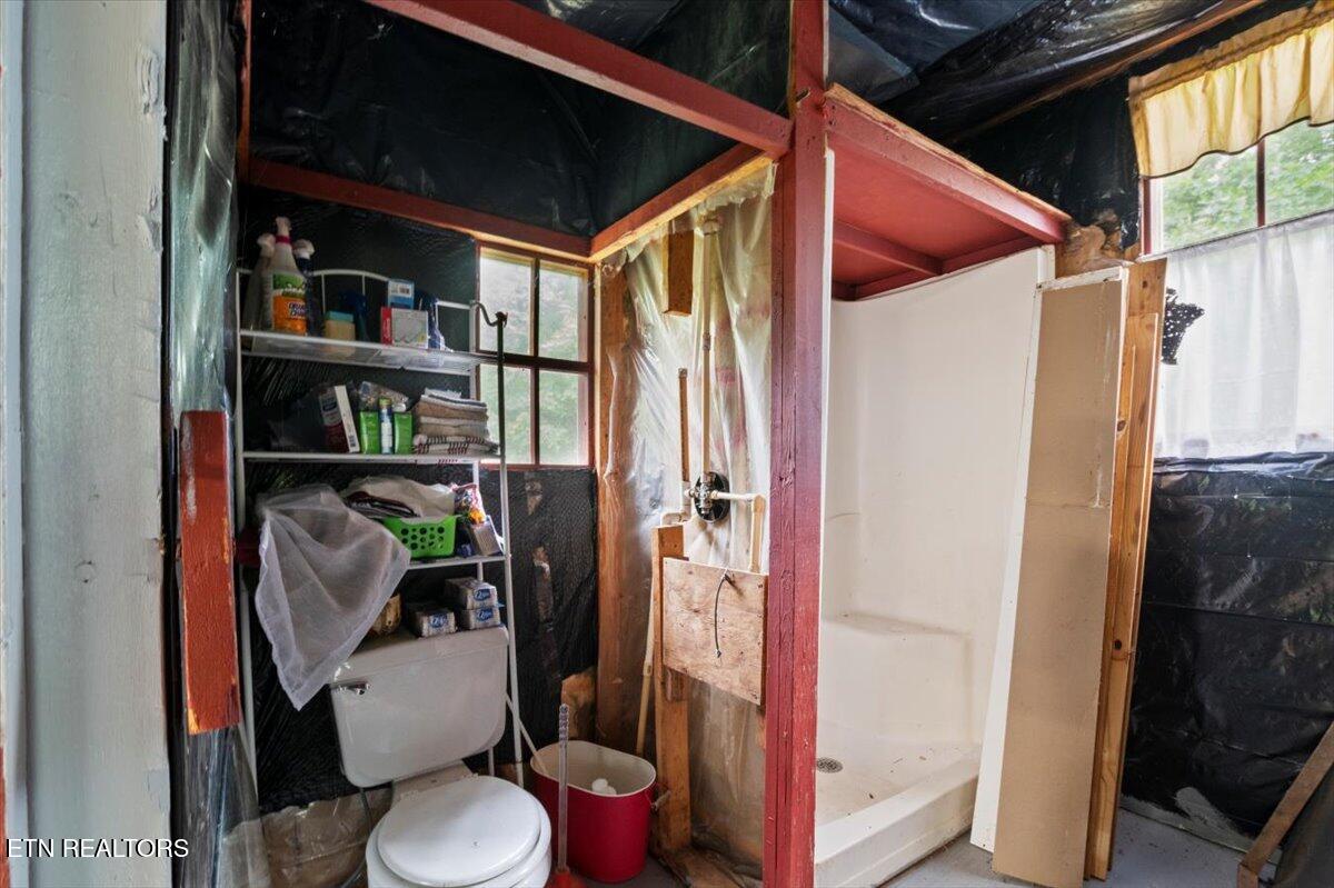 157 Chestnut Circle La Follette, TN 37766 - Photo 18 of 27 15-Chestnut