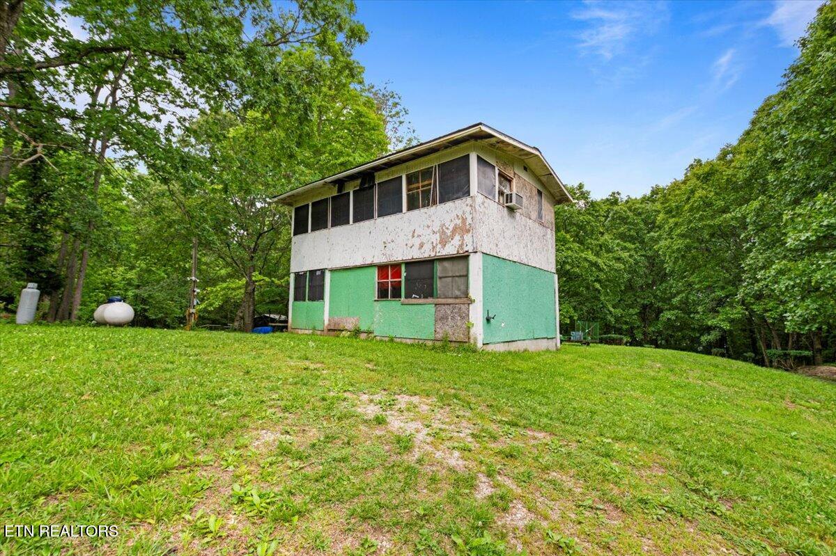 157 Chestnut Circle La Follette, TN 37766 - Photo 4 of 27 01-Chestnut