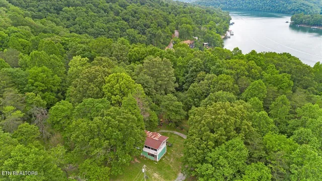 $70,000 | 157 Chestnut Circle, La Follette, TN 37766