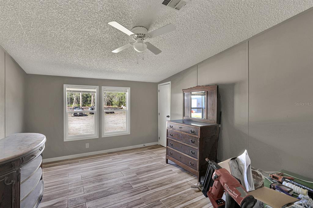 141 Woods Road San Mateo, FL 32187 - Photo 15 of 66