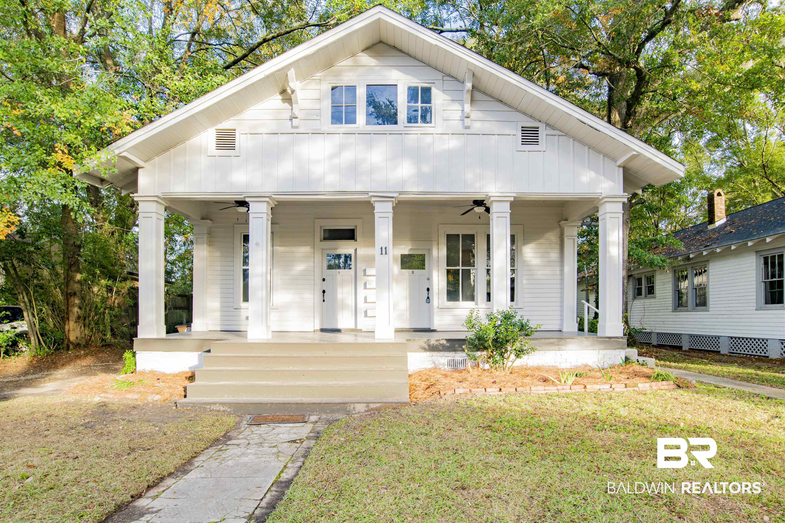 11 Van Heuval Street Mobile, AL 36606 - Photo 1 of 33