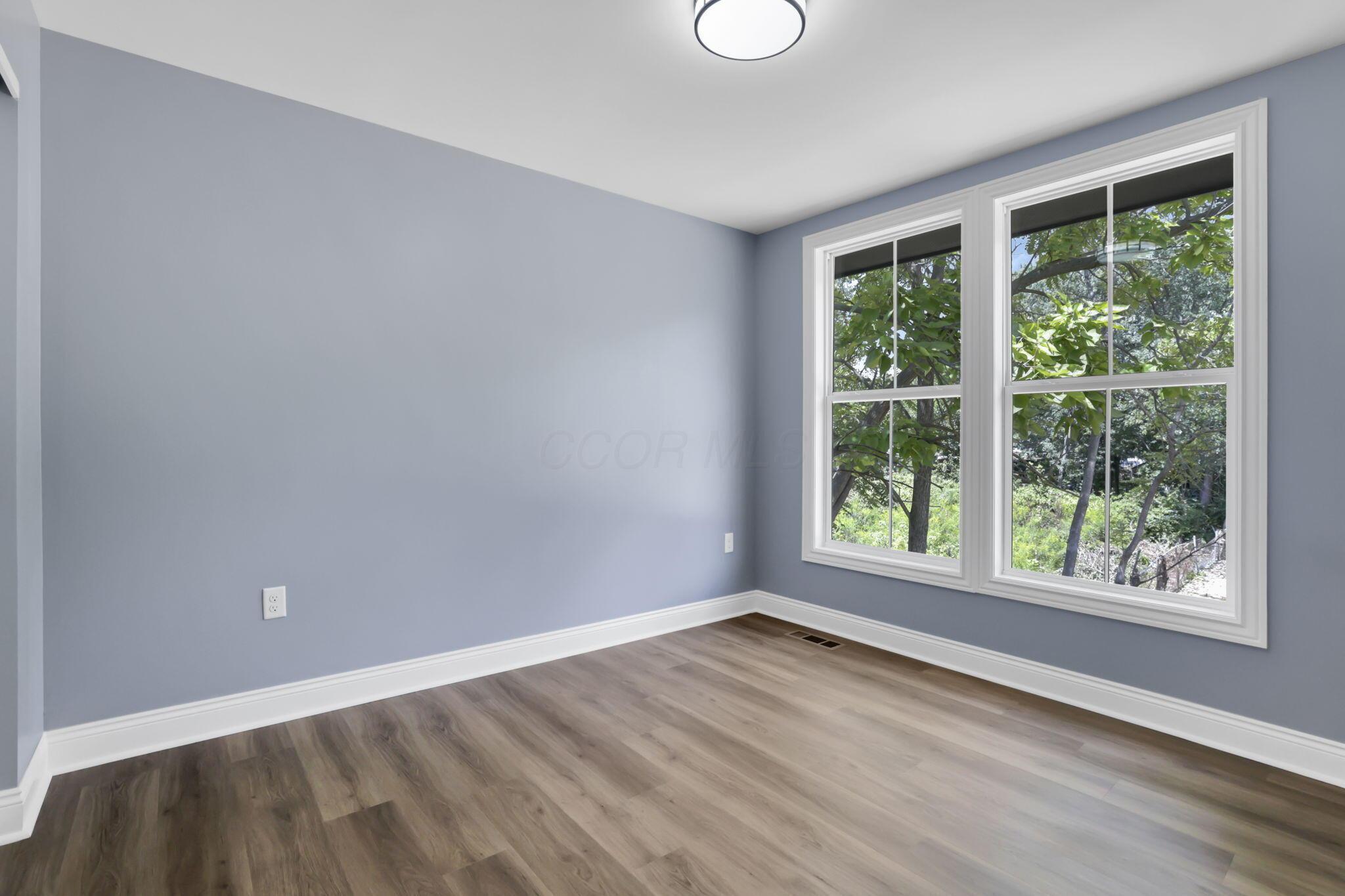 3254 Dover Road Columbus, OH 43204 - Photo 24 of 51 30-web-or-mls-011A9385