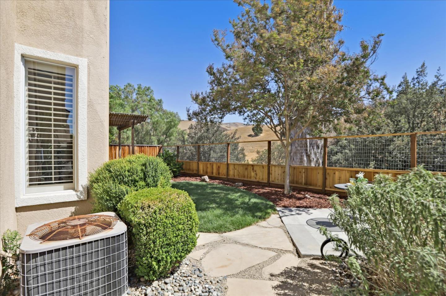 546 Esplanade Lane San Jose, CA 95138 - Photo 19 of 24 a front view of a house with garden