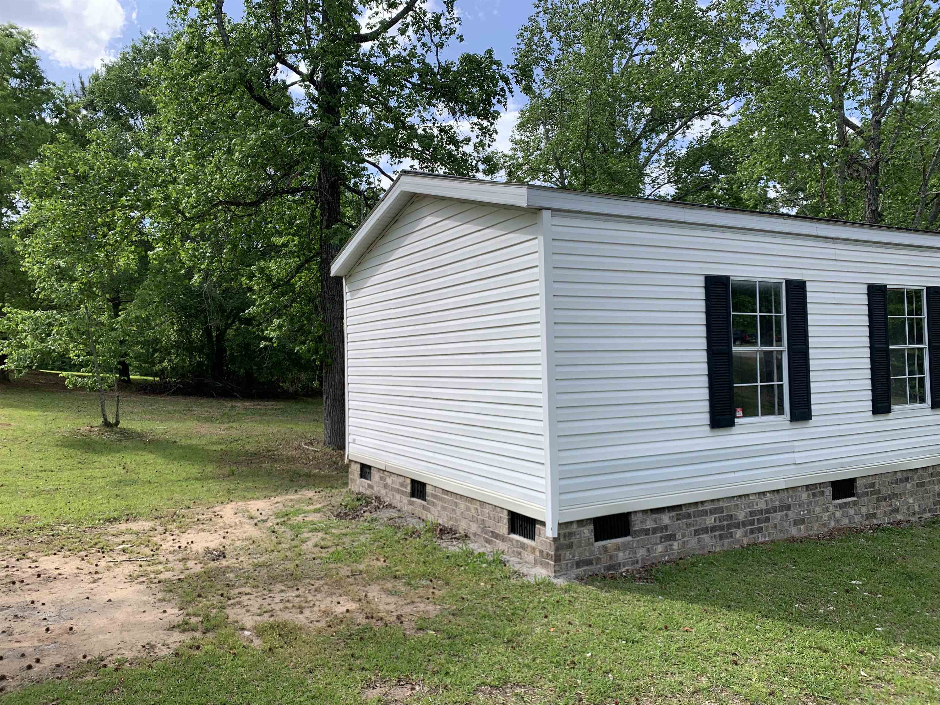 376 Virginia Circle Waterloo, SC 29384 - Photo 2 of 26