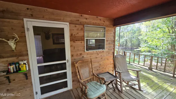 $395,000 | 19757 Highway 17, Lexington, MS 39095