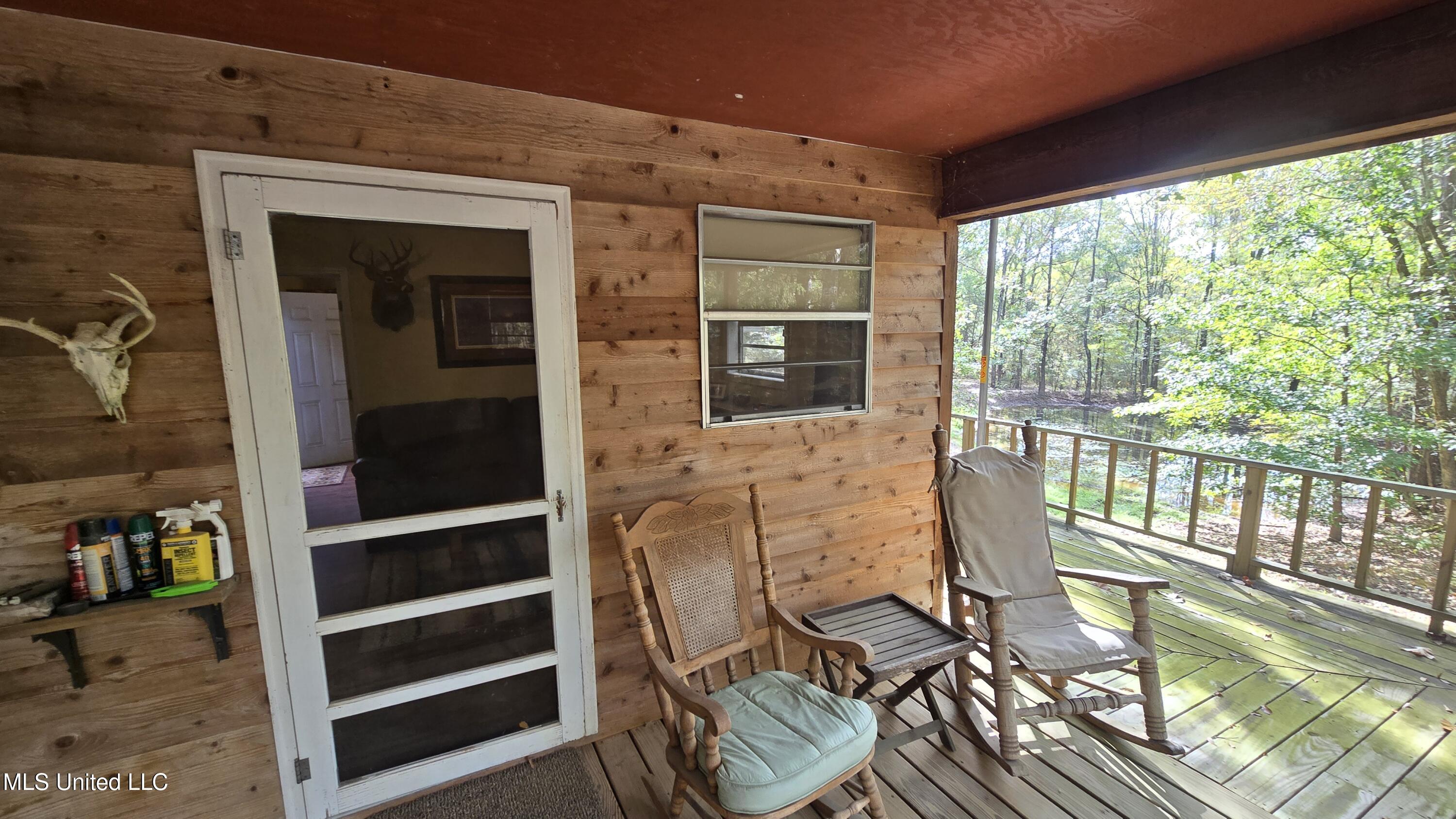 19757 Highway 17 Lexington, MS 39095 - Photo 15 of 59 20251024_105314