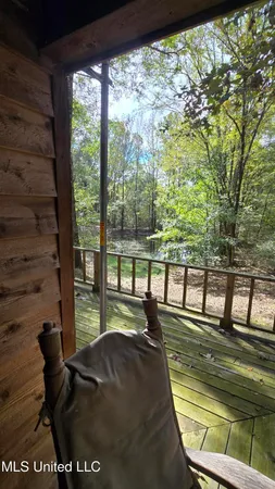 $395,000 | 19757 Highway 17, Lexington, MS 39095