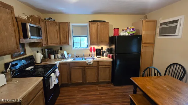 $395,000 | 19757 Highway 17, Lexington, MS 39095