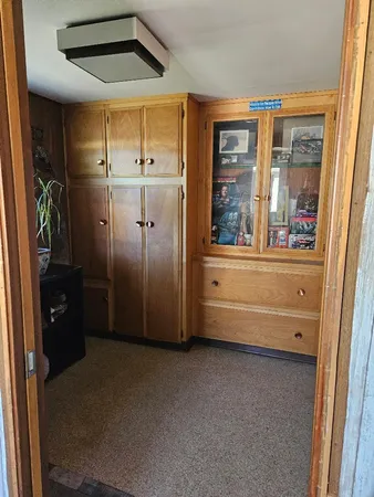 a view of a storage & utility room