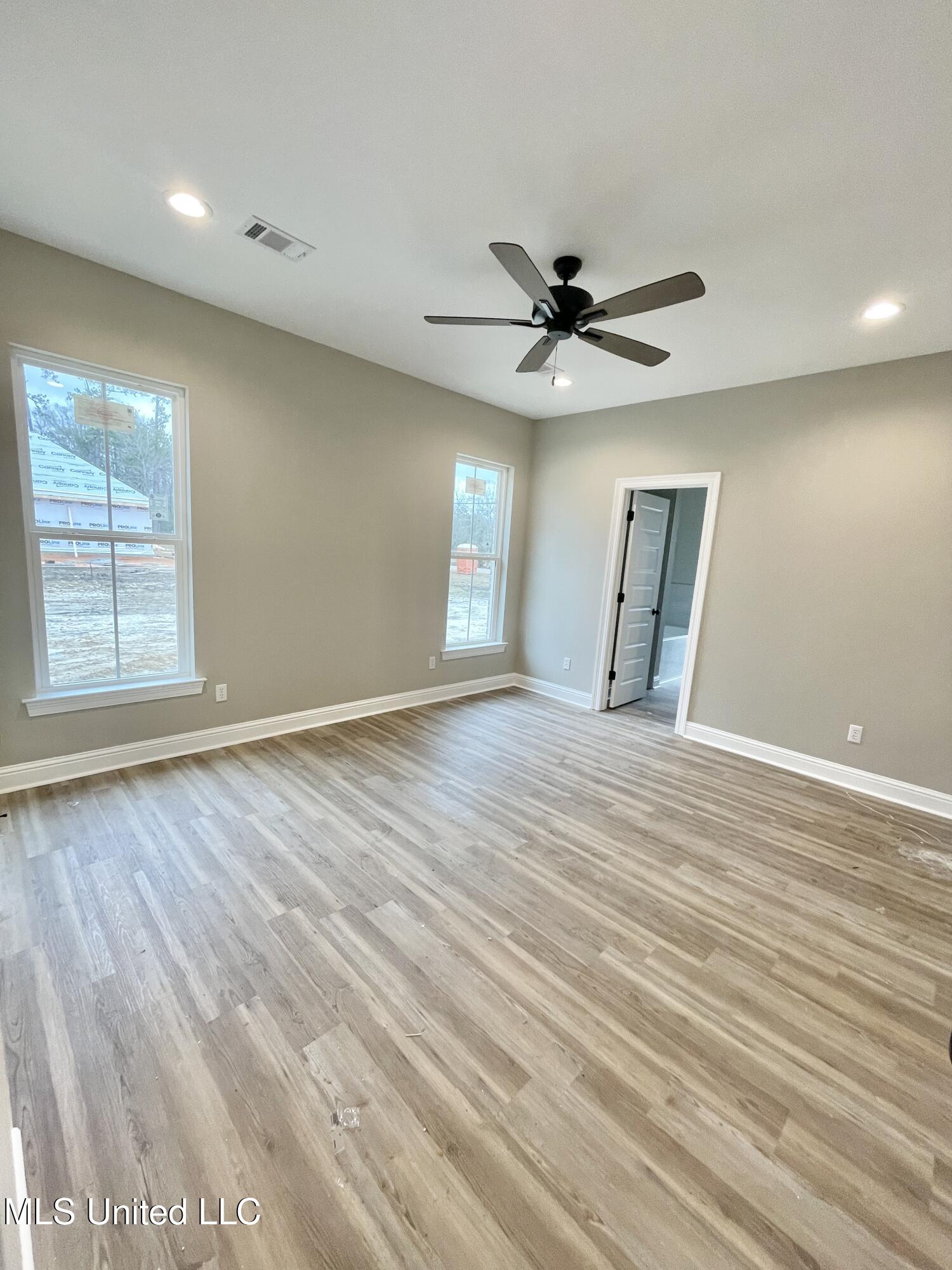 12 Dan Stewart Road Picayune, MS 39466 - Photo 9 of 24 DBA4D192-6B68-42A9-A356-F7F2230DD0F8