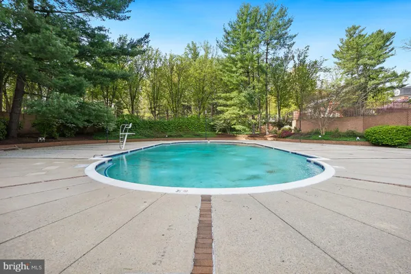 $2,200 | 10101 Grosvenor Place, Unit 1909, Rockville, MD 20852