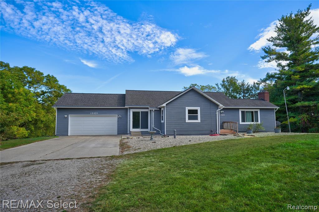 15451 Whitaker Road Linden, MI 48451 - Photo 11 of 47 Gallery Image 11