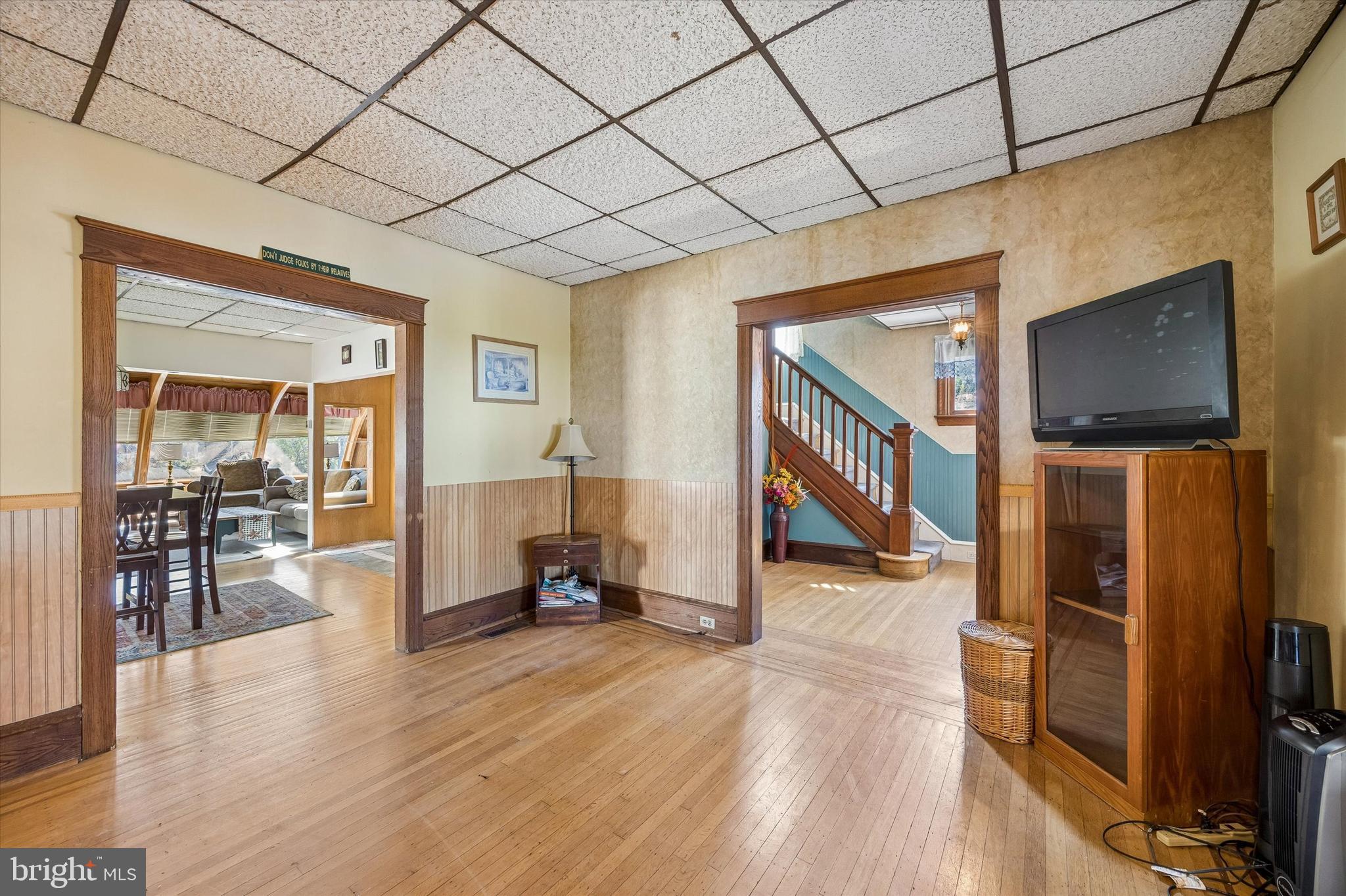 620 Gilbert Road Ridley Park, PA 19078 - Photo 5 of 35