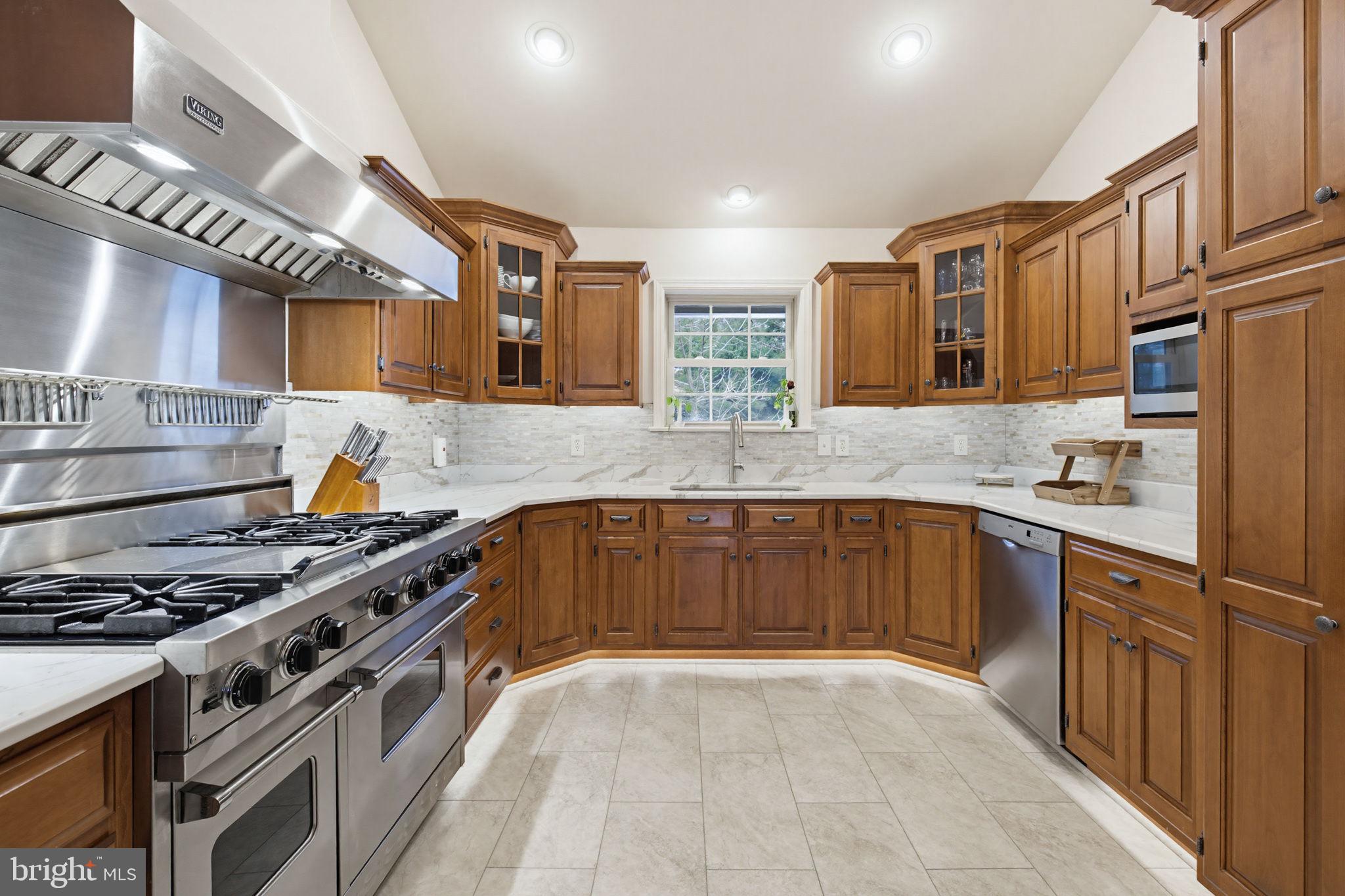 500 Mohns Hill Road Reinholds, PA 17569 - Photo 9 of 54