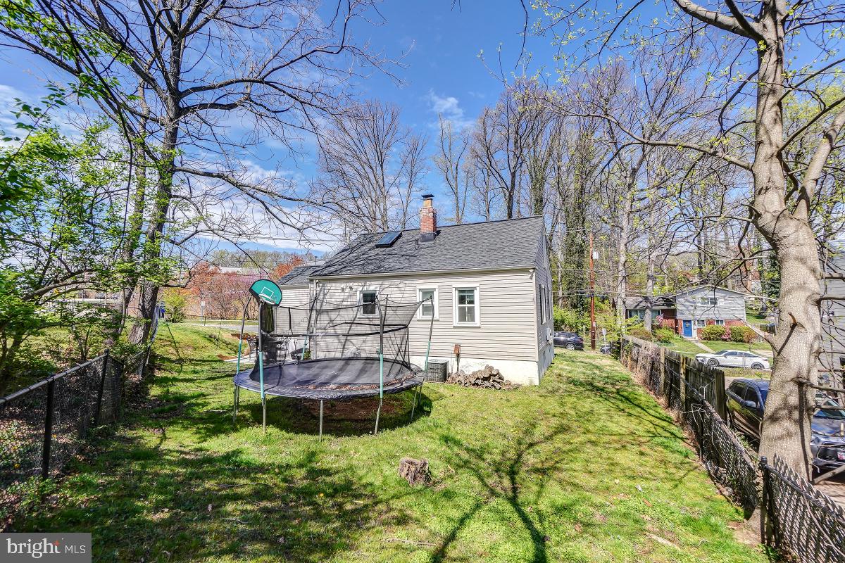 4206 Dahill Road Silver Spring, MD 20906 - Photo 4 of 33 a front view of a house with garden