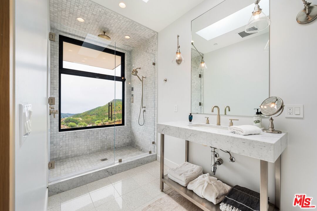 33433 Decker School Road Malibu, CA 90265 - Photo 45 of 53