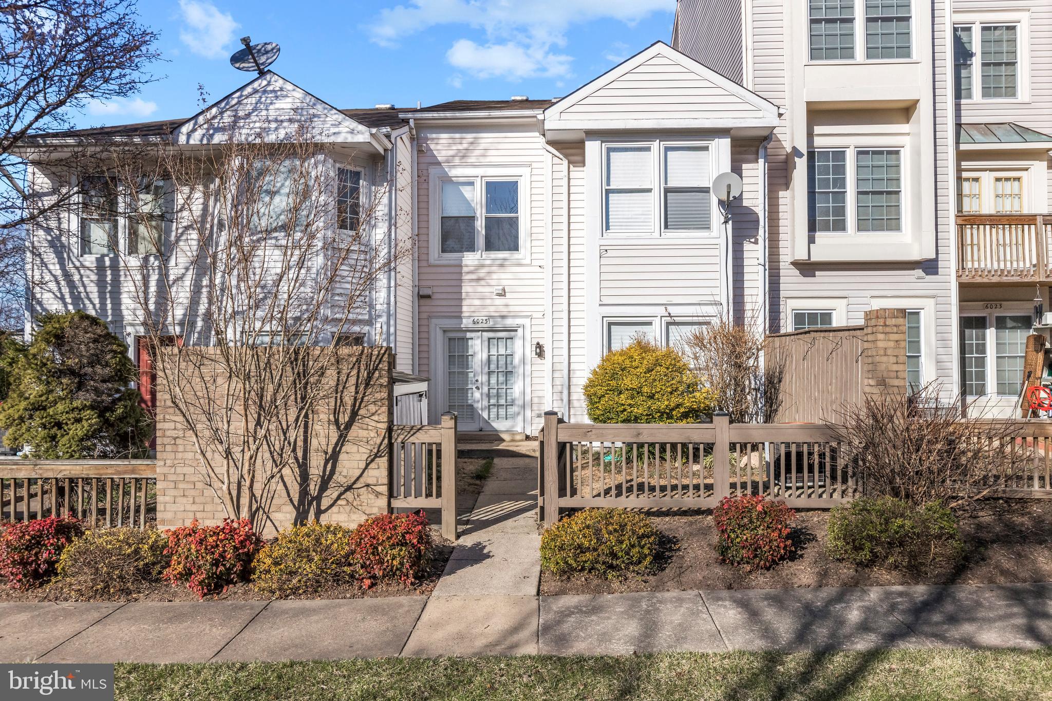 6025 Sunset Ridge Court Centreville, VA 20121 - Photo 1 of 32 Gallery Image 1