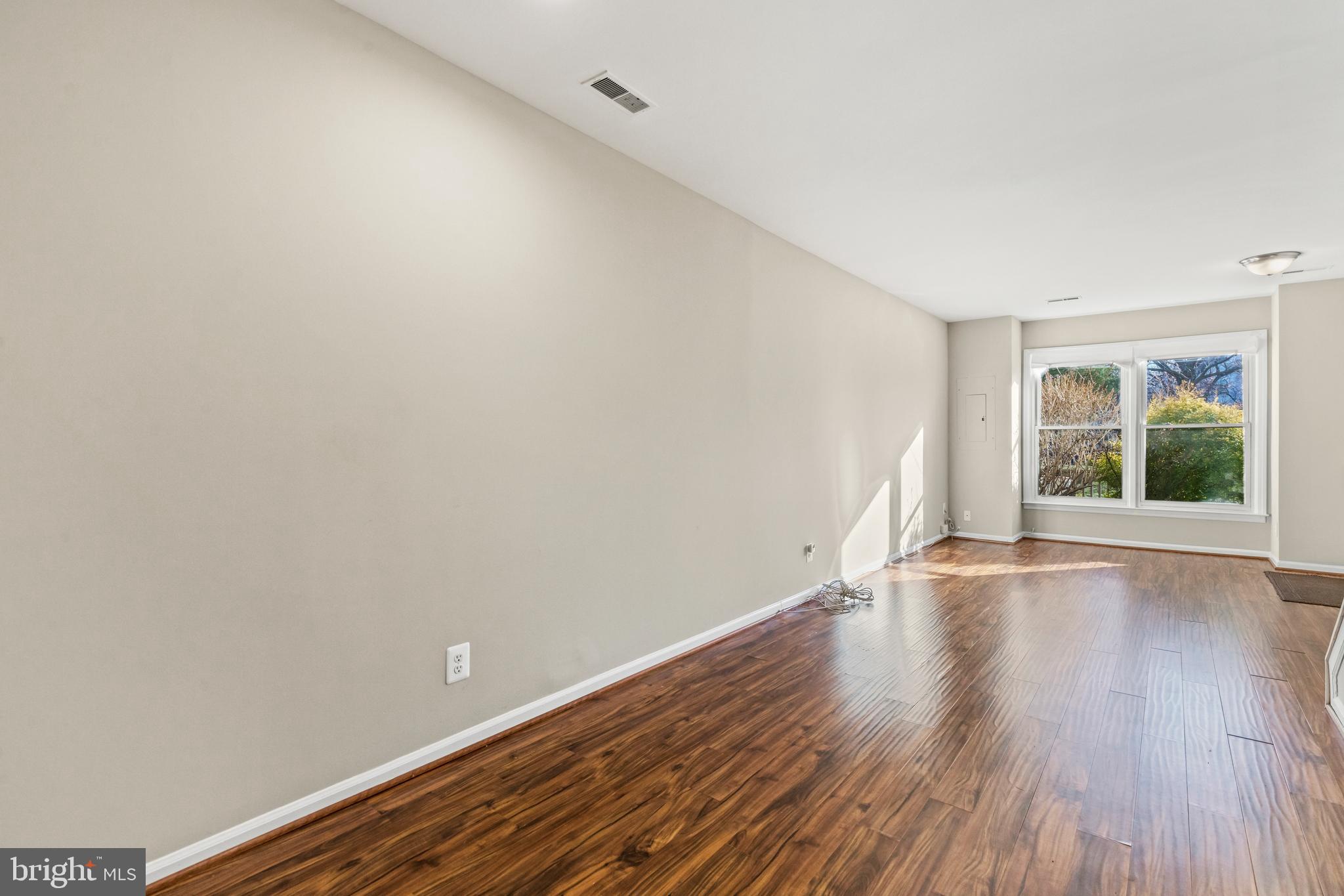 6025 Sunset Ridge Court Centreville, VA 20121 - Photo 19 of 32 Gallery Image 19
